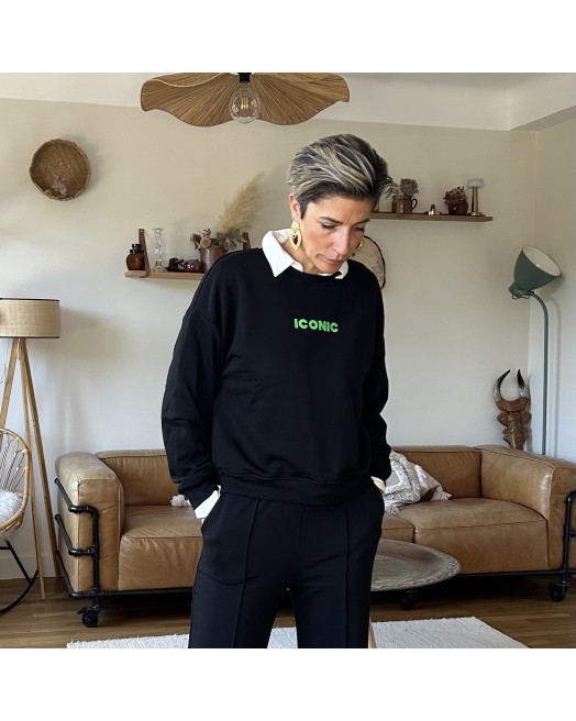 Pull ICONIC black